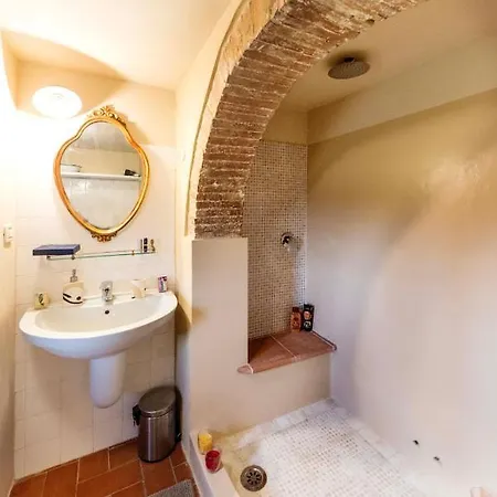 빌라 San Marco Con Piscina *
