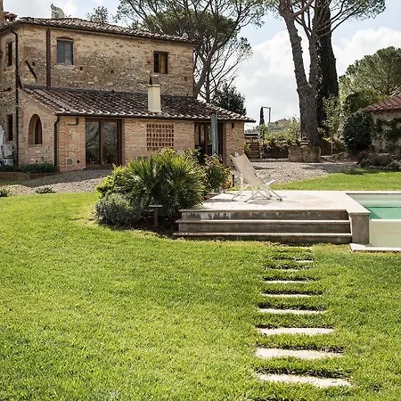 San Marco Con Piscina Villa