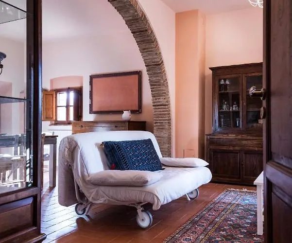 San Marco Con Piscina Terricciola